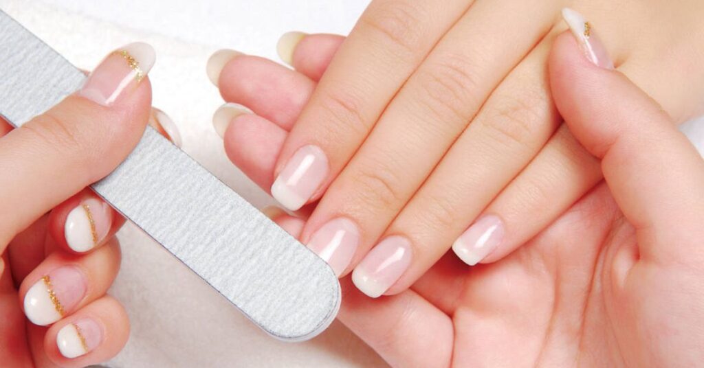 How to get the perfect light brown nails color backstageviral.com