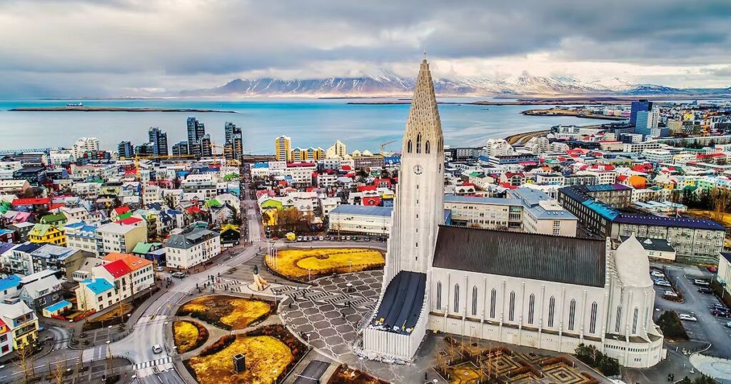 Reykjavik Belangrijkste Bezienswaardigheden En Verborgen Plekken Audiotocht Door Voicemap